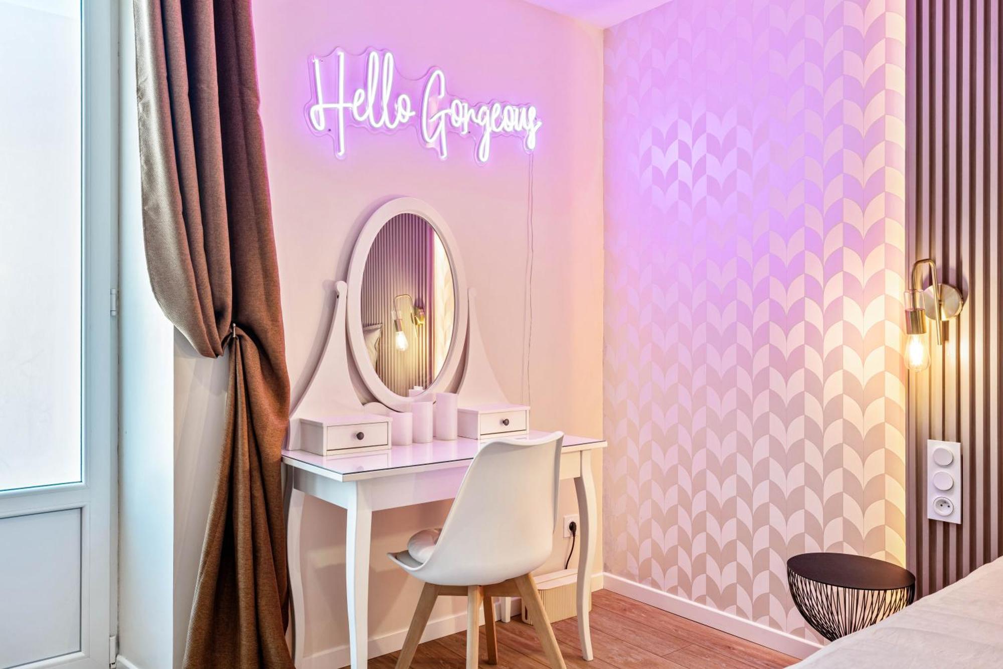 Nice Renting - Honey Moon Massena - Luxe Room - Jaccuzzi - Terrasse - King Bed - AC Esterno foto